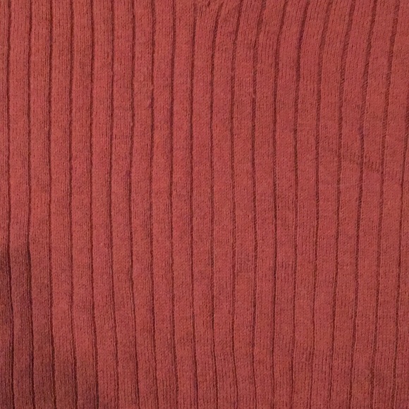 ☀️3/$24☀️ Ribbed Sweater - Picture 2 of 6